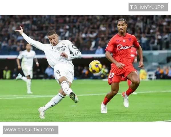 2025年全球俱乐部球衣销量排行榜揭晓皇马领先巴萨巴黎曼联位列第七