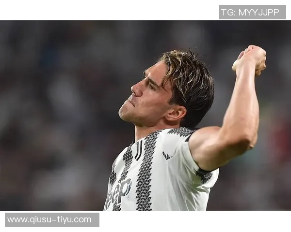 弗拉霍维奇面临降薪挑战多家豪门争相免签尤文前锋