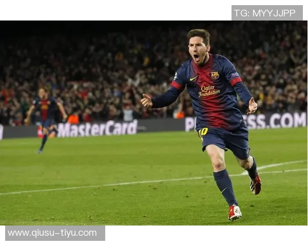 巴萨诺坎普周五公开训练门票热销已达12000张吸引众多球迷参与