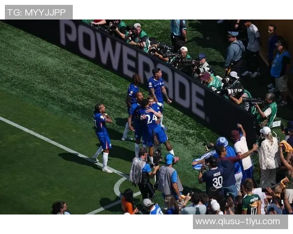 巴黎圣日耳曼差点创造历史七冠传奇仅获一亚世俱杯决赛惨败切尔西