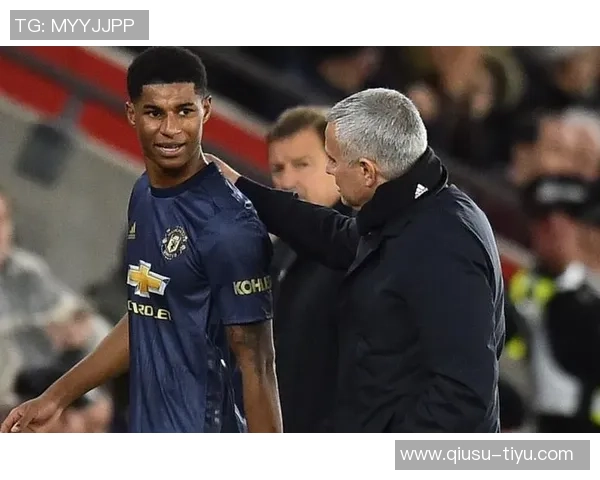 琼斯谈利马伤势恢复情况卢克肖在左中卫位置展现出良好状态