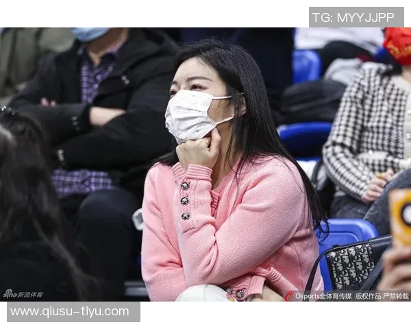 安芬尼赞绿军主场球迷热情享受在这座球馆的比赛氛围