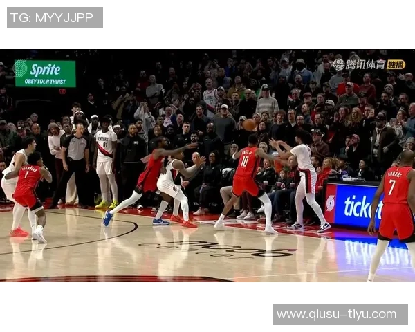 关键时刻梅尔顿上篮失误勇士成功挑战判罚引发争议